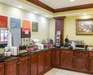Comfort Suites Harvey - New Orleans West - breakfast