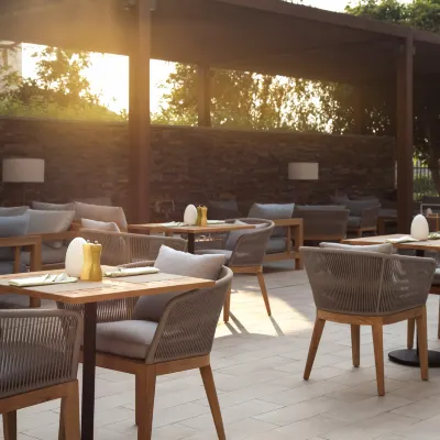 Park Arjaan by Rotana Abu Dhabi Hotels near Murjan Splash Park