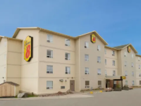 Super 8 by Wyndham Yellowknife Hotels in Yellowknife