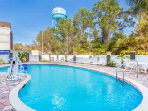 La Quinta Inn & Suites by Wyndham St. Augustine Hotels in St. Augustine