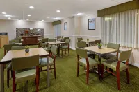 La Quinta Inn & Suites by Wyndham Sawgrass - Frühstück