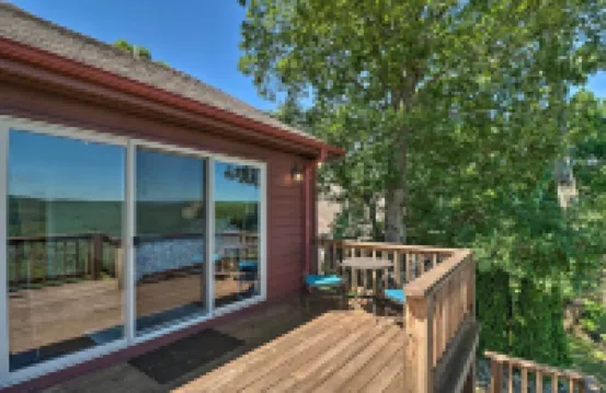 Unbeatable Views on Greers Ferry Lake-Spacious-Peaceful-Serene-Family Friendly
