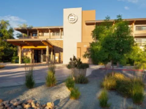 Sheraton Redding Hotel at the Sundial Bridge Hotels in Redding