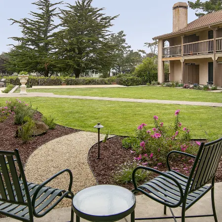 Half Moon Bay Lodge