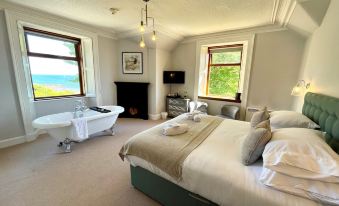 Navidale House - Bed, Breakfast & Bar