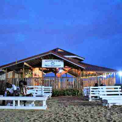 Bojo Beach Resort Hotel Exterior
