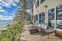 East Tawas Home w/ Patio, Lake Huron on-Site - واي فاي