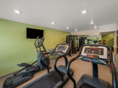 WoodSpring Suites West Palm Beach Hotels in West Palm Beach