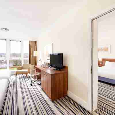 Holiday Inn Leeds - Brighouse Rooms