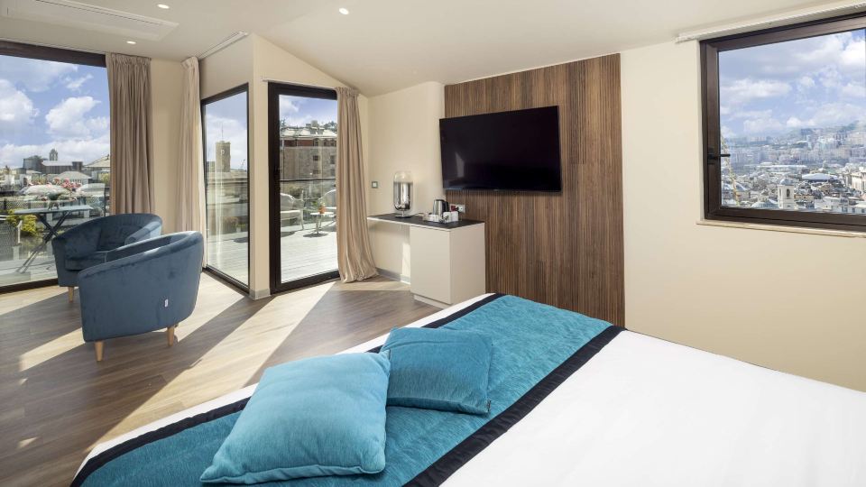 Best Western Plus City Hotel