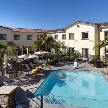 Courtyard Santa Barbara Goleta