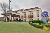 Hampton Inn Atlanta-Town Center/Kennesaw Hotels near Kroger