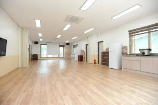 Wanju Sopungganeunnal Pension Hotels near Daedunsan Provincial Park