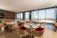 Rotana Corniche - Bữa sáng