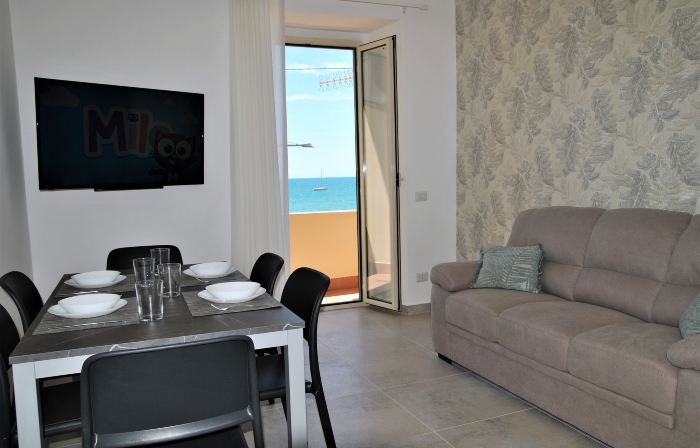Sea Breeze Seafront Flat