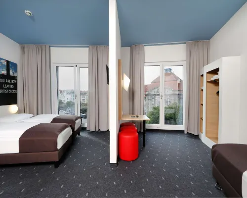 B&B HOTEL Berlin-Charlottenburg Hotels near Halemweg underground station