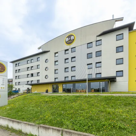 B&B HOTEL Oberhausen am Centro
