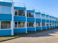 Kyriad Direct Lyon Nord - Dardilly Hôtels à proximité de : L'École LDLC