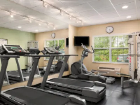 西阿什維爾比爾特莫附近麗笙鄉村套房酒店 阿什維爾酒店