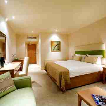 Cbh Donnington & Co (Formerly Donnington Valley Hotel) Rooms