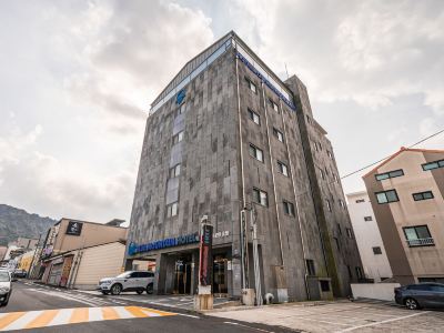 Blue Mountain Hotel