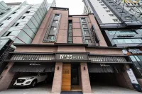Sadang No.25 Hotels near Hoguk Jijangsa Temple