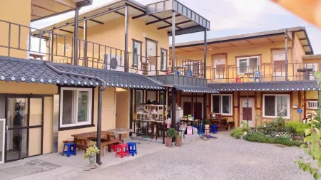 Nonsan Hodunamu Pension