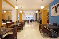 Ibis Pune Viman Nagar - พร้อมอาหารเช้า