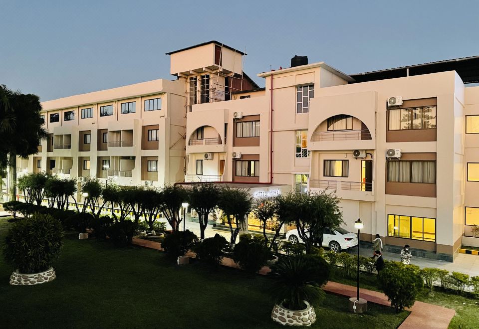 hotel overview picture
