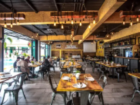 New Travel Lodge Hotel Hotels in Mueang Chanthaburi District