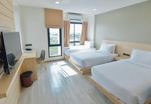 3. 마유 아유타야 ..