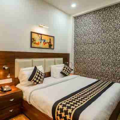 JB Skyhilton Inn Rooms