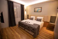 Divares Luxury Hotel - 4 Yıldız