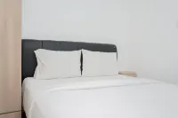 Comfort and Homey Studio Room at Serpong Garden Apartment By Travelio Hotels near PMC Telaga Mekarwangi