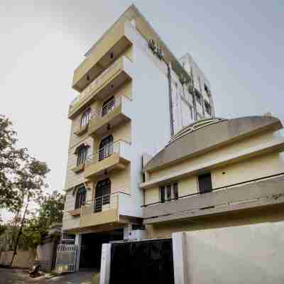 Collection O Hotel Park Heights Banjara Hills Near Gvk One Mall Hotel Exterior