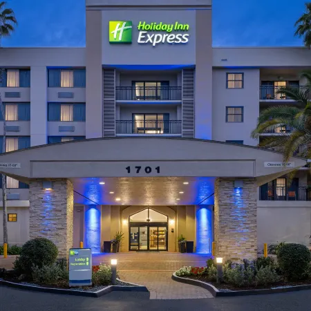Holiday Inn Express & Suites FT. LAUDERDALE-PLANTATION by IHG