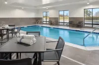 Courtyard Bettendorf - Pools