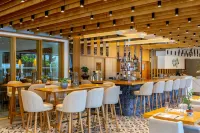 Anemi Hotel & Suites - bar
