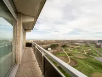 Astrid 704 with Balcony - 3 星級