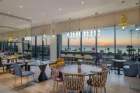 Hampton By Hilton Kuwait Salmiya
