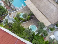 Flamingo Hotel & Spa - Pet Friendly - Bathtub
