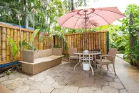 Tamarindo Village Hotel Hotels near EK Art Jewelry Tamarindo - Jewelry inspired by nature