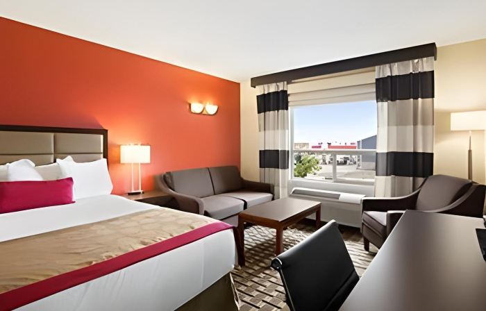 Ramada by Wyndham Edson