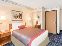 Ramada by Wyndham Kent Seattle Area Hotel di Kent
