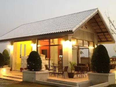 索赫伯家庭度假飯店 黑廟附近的飯店