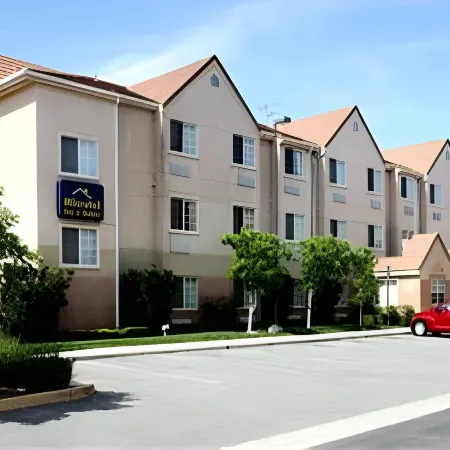 Microtel Inn & Suites by Wyndham Morgan Hill/San Jose Area