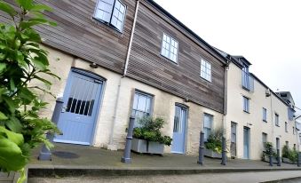 Mannings Hotel