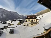 Pension Bergkristall - Bjergudsigt