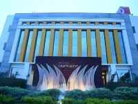 莫拉達巴迪MB克拉克斯旅館