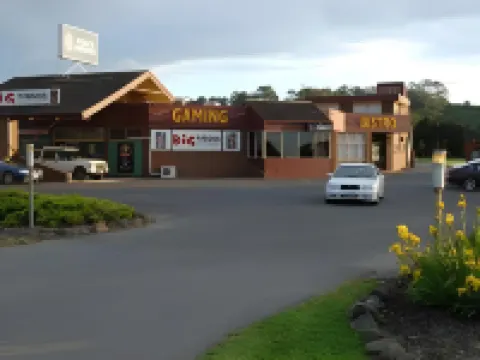 西布魯克酒店 伯尼酒店